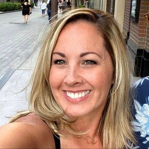 Meet your Posher, Michele